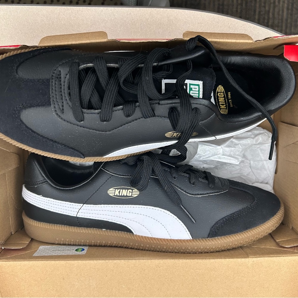 Puma Kids Black and White Sneakers with Gum Sole